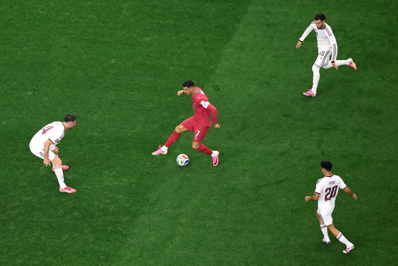 Spain Edge Portugal to Reach World Cup Quarter-Finals