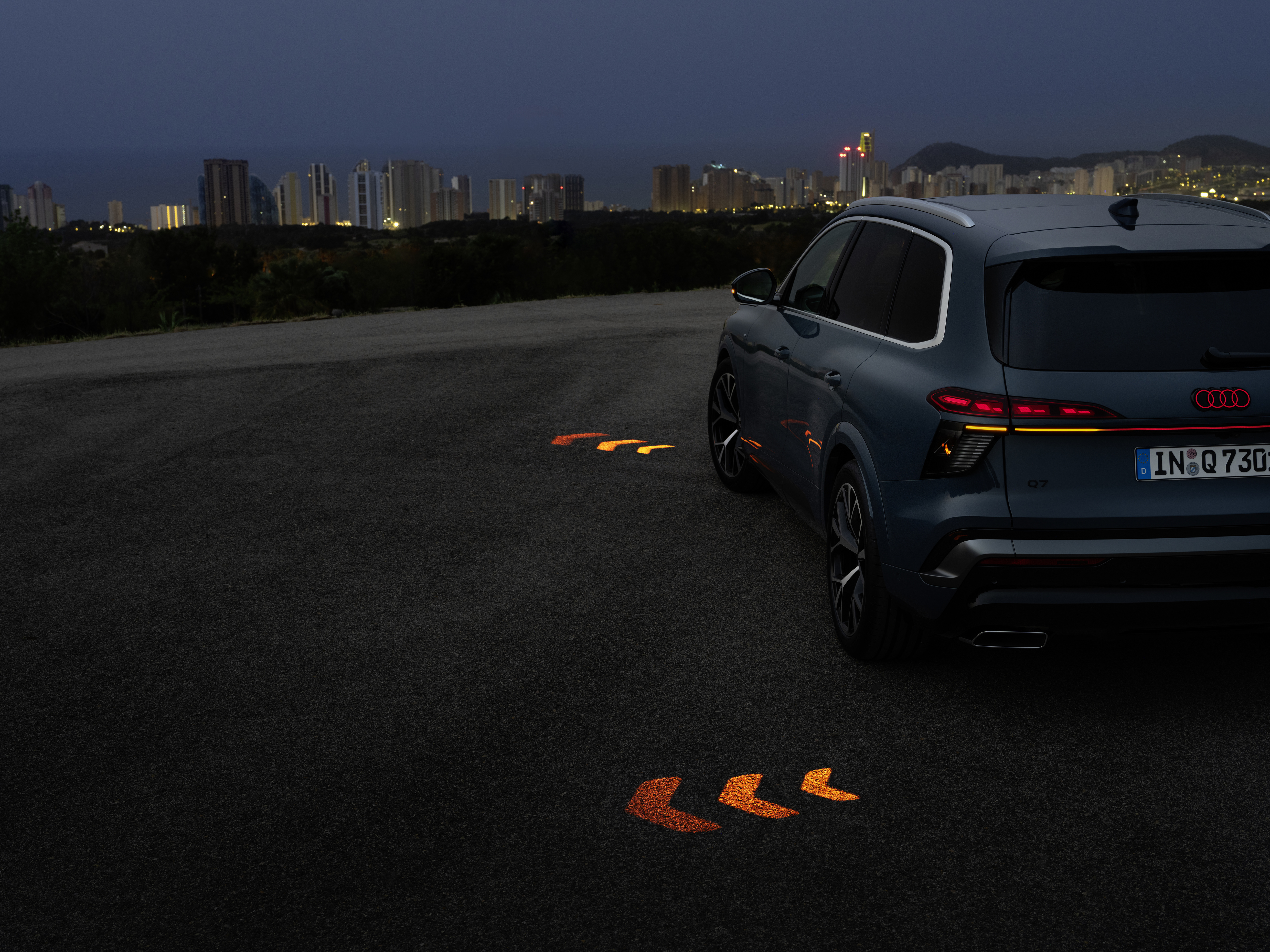The Luxury SUV Still Built Around Space, Comfort and Quiet Power